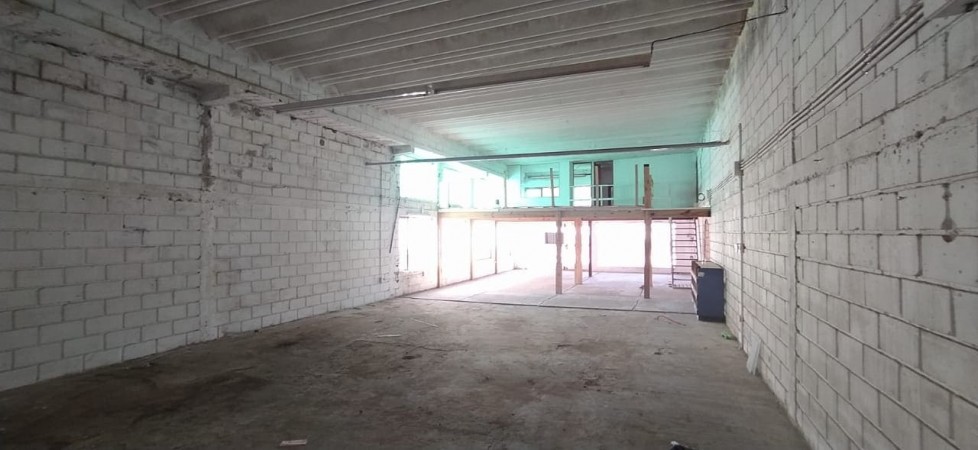 Local sobre Boulevard