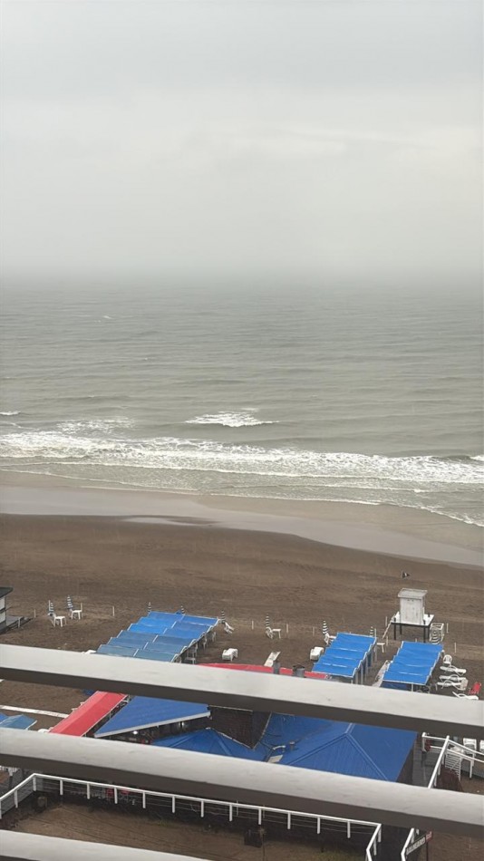 Departamento 3 ambientes c/ cochera VISTA AL MAR - EDIFICIO BARON PLAYA