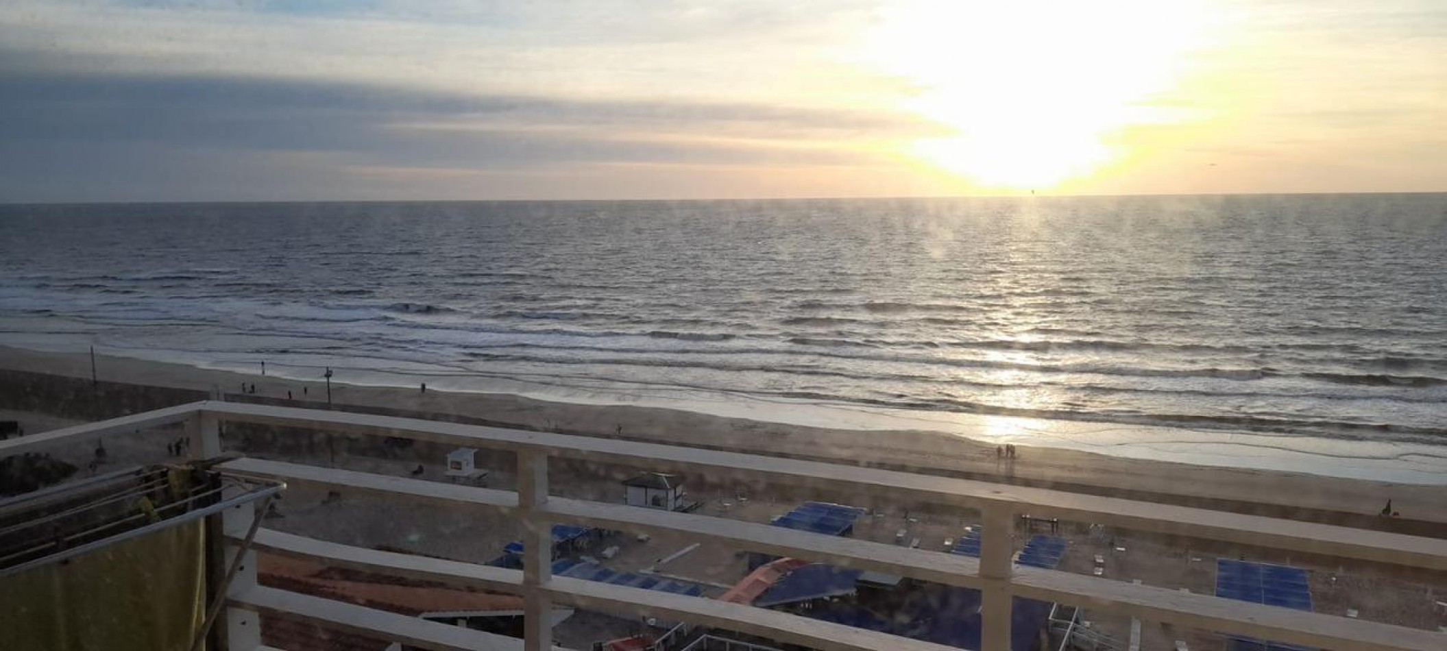 Departamento 3 ambientes c/ cochera VISTA AL MAR - EDIFICIO BARON PLAYA