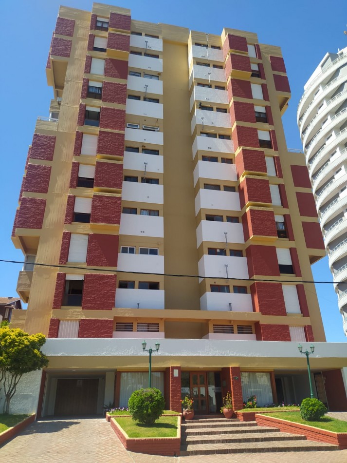 Departamento 3 ambientes c/ cochera VISTA AL MAR - EDIFICIO BARON PLAYA