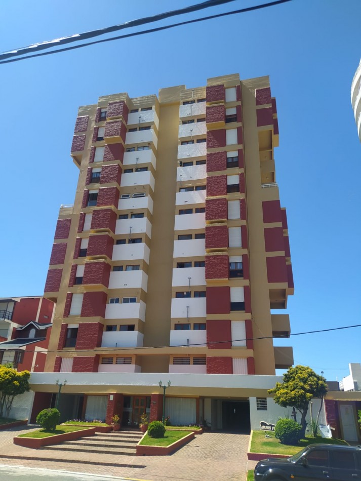 Departamento 3 ambientes c/ cochera VISTA AL MAR - EDIFICIO BARON PLAYA