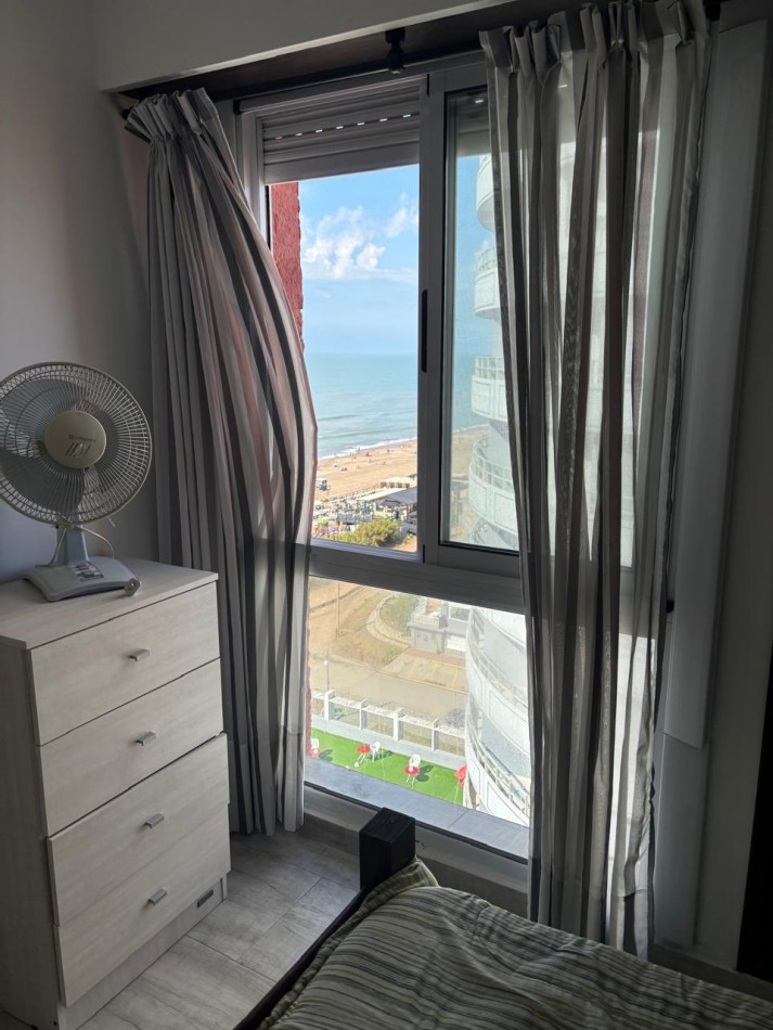 Departamento 3 ambientes c/ cochera VISTA AL MAR - EDIFICIO BARON PLAYA