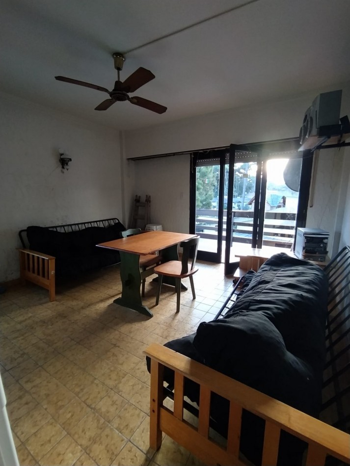 DEPARTAMENTO 2 AMBIENTES A REFACCIONAR