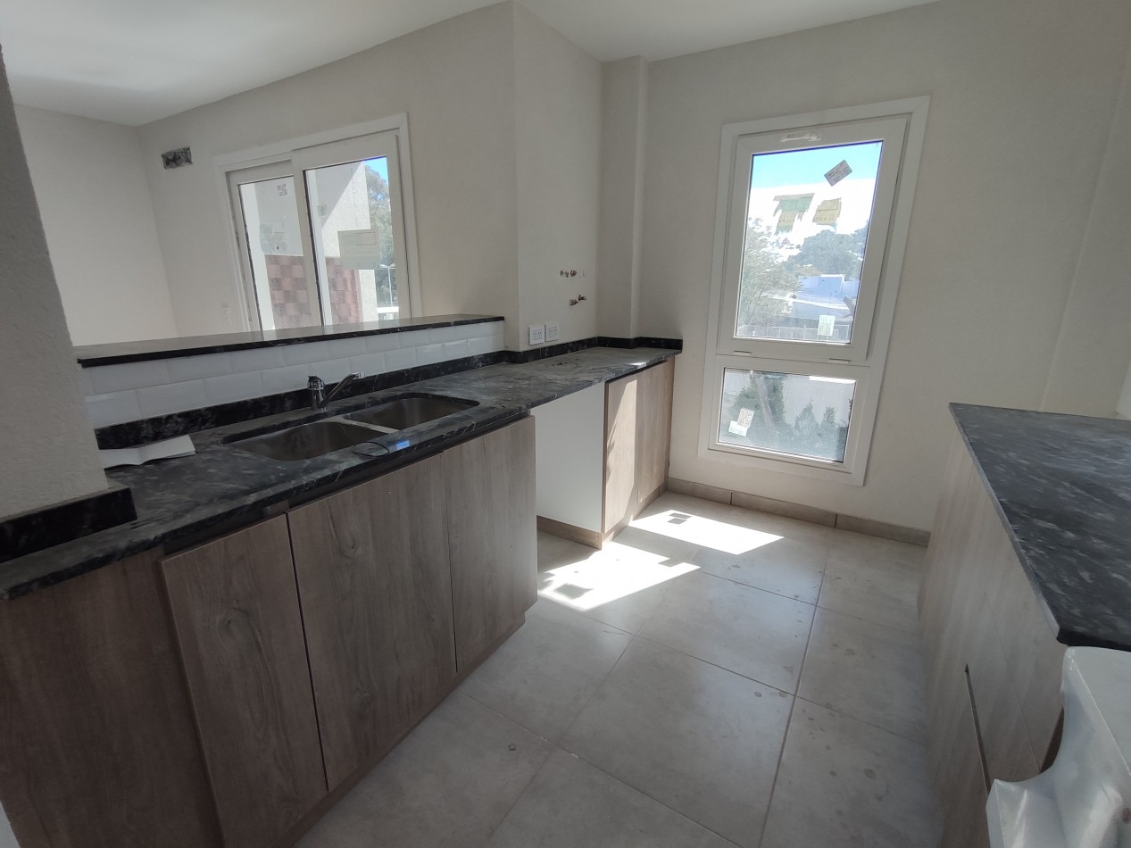 DEPARTAMENTO 3 AMBIENTES A ESTRENAR - VALERIA DEL MAR -CENTRO 