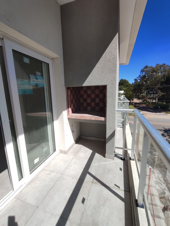 DEPARTAMENTO 3 AMBIENTES A ESTRENAR - VALERIA DEL MAR -CENTRO 