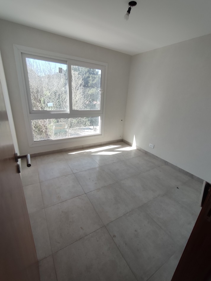 DEPARTAMENTO 3 AMBIENTES A ESTRENAR - VALERIA DEL MAR -CENTRO 