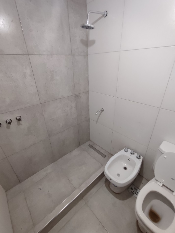 DEPARTAMENTO 3 AMBIENTES A ESTRENAR - VALERIA DEL MAR -CENTRO 