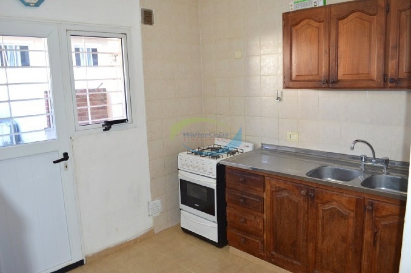 UNIDAD 5 - TRIPLEX 4 AMBIENTES  - VISTA AL MAR -