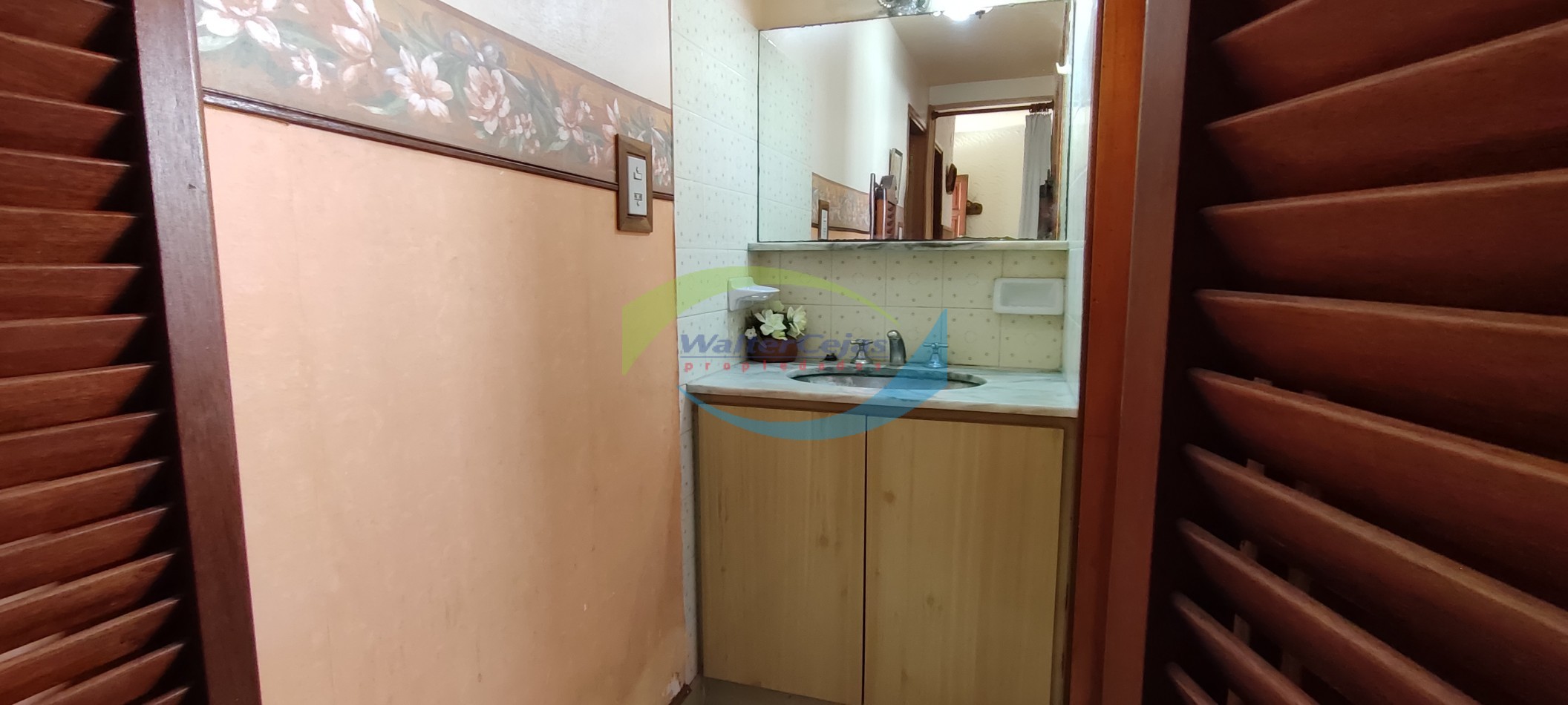 DEPARTAMENTO 2 AMBIENTES - ZONA CENTRO - PASEO 119 ENTRE AVENIDAS 1 Y 2 OPORTUNIDAD