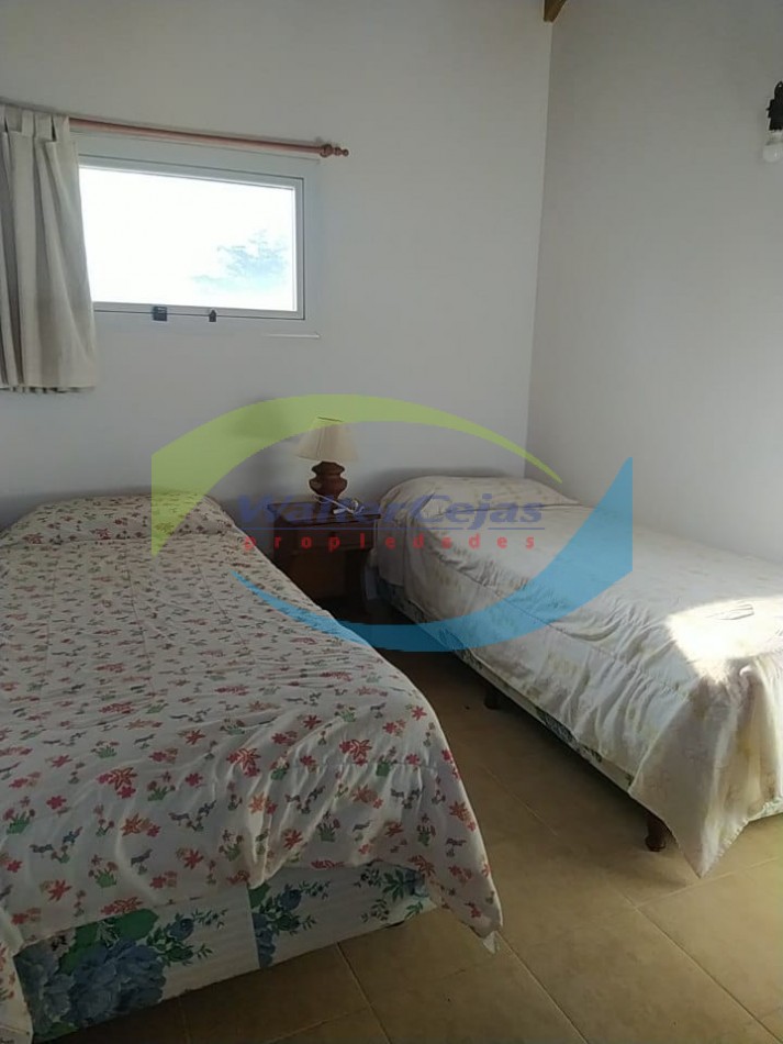 TRIPLEX 4 AMBIENTES - TODOS LOS SERVICIOS - 50 MTS DEL MAR  -  6 UNIDADES DISPONIBLES 