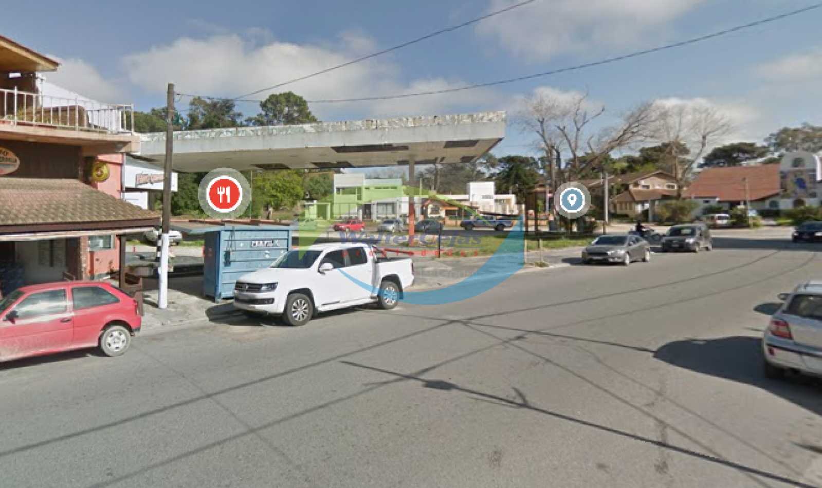 VENTA DE ESTRATEGICA ESQUINA EN EL CENTRO DE GESELL