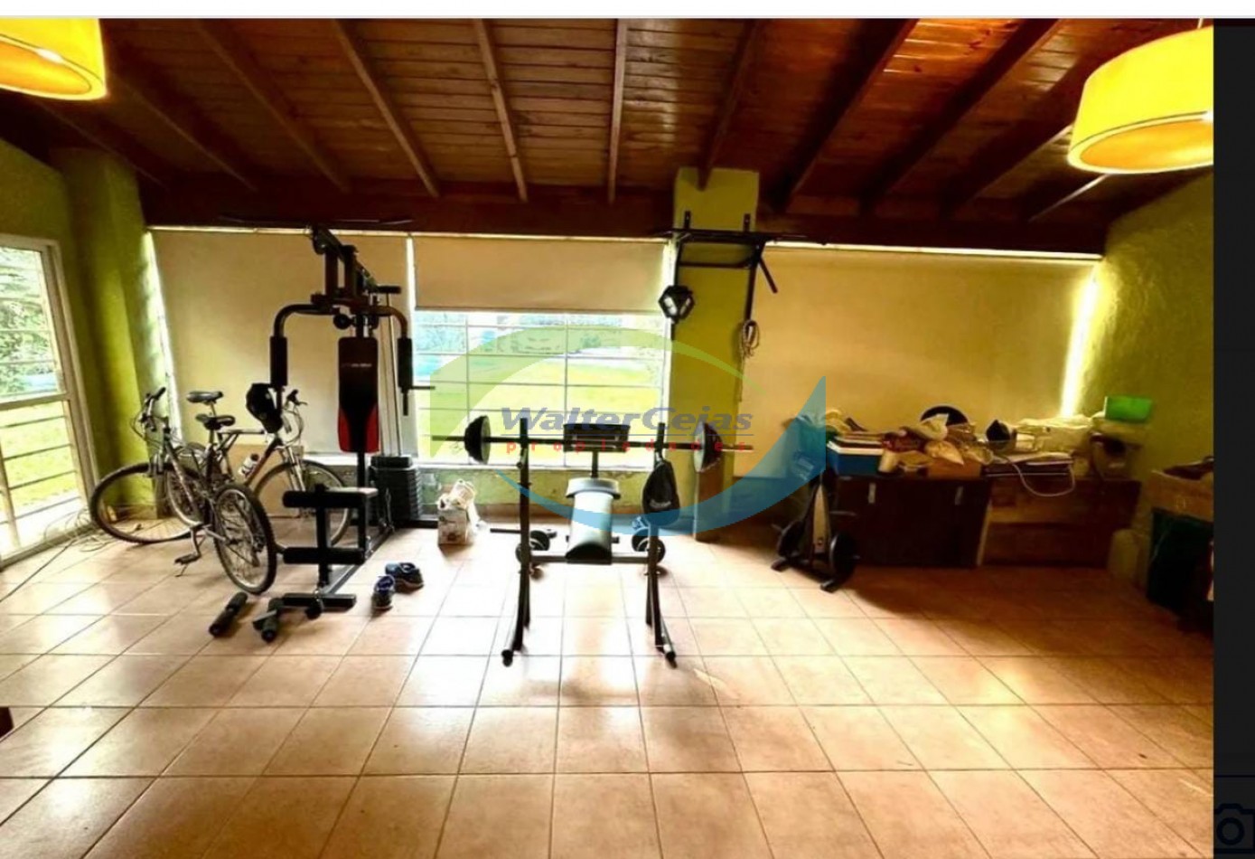 Excelente Chalet En Barrio Parque El Cazador - Escobar - 