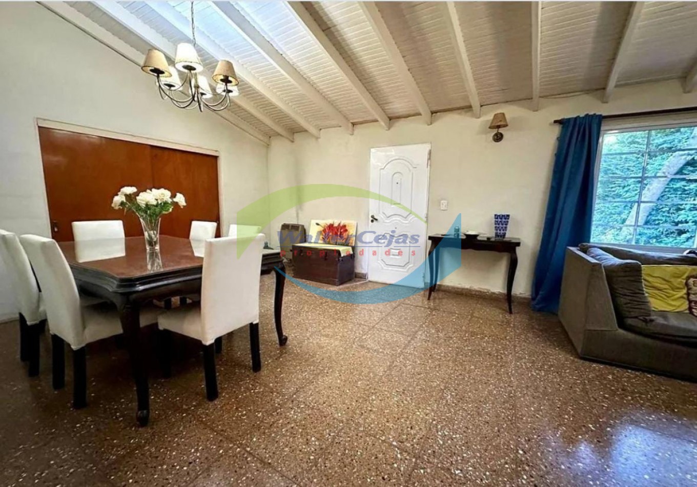 Excelente Chalet En Barrio Parque El Cazador - Escobar - 