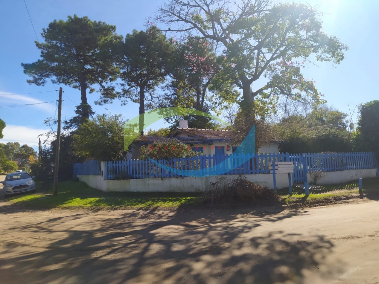 Casa en VENTA en zona residencial a refaccionar - Apta Credito