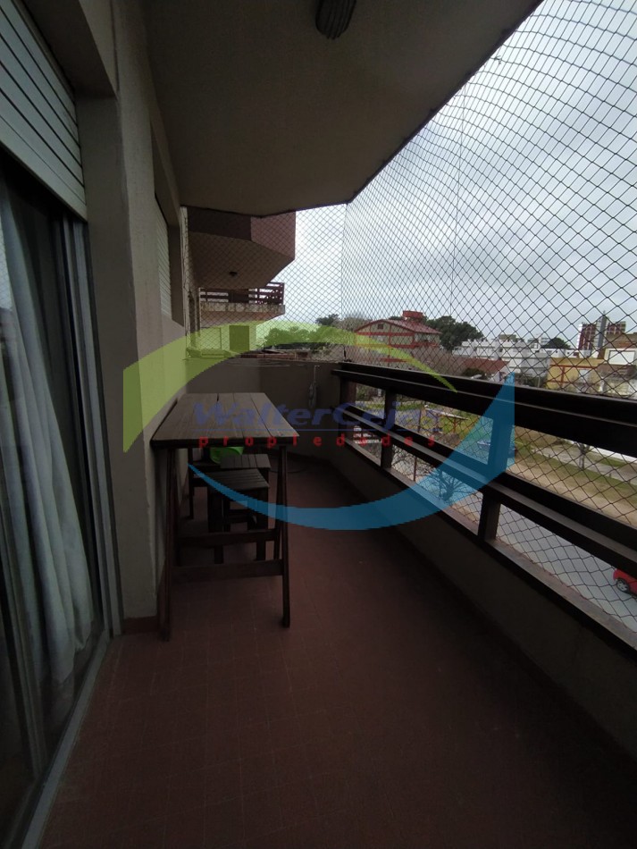 HERMOSO DEPARTAMENTO DE 1 AMBIENTE (DIVIDIDO) EN EL SUR DE GESELL