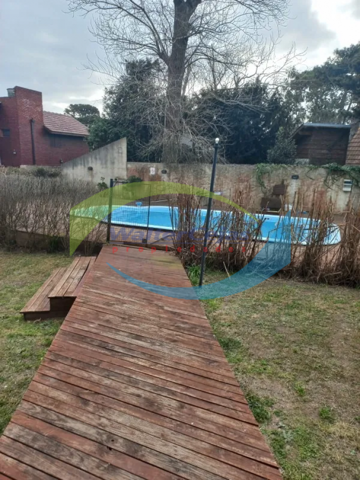 DEPARTAMENTO 2 AMBIENTES EN EL CENTRO DE GESELL - PLANTA BAJA - TODOS LOS SERVICIOS