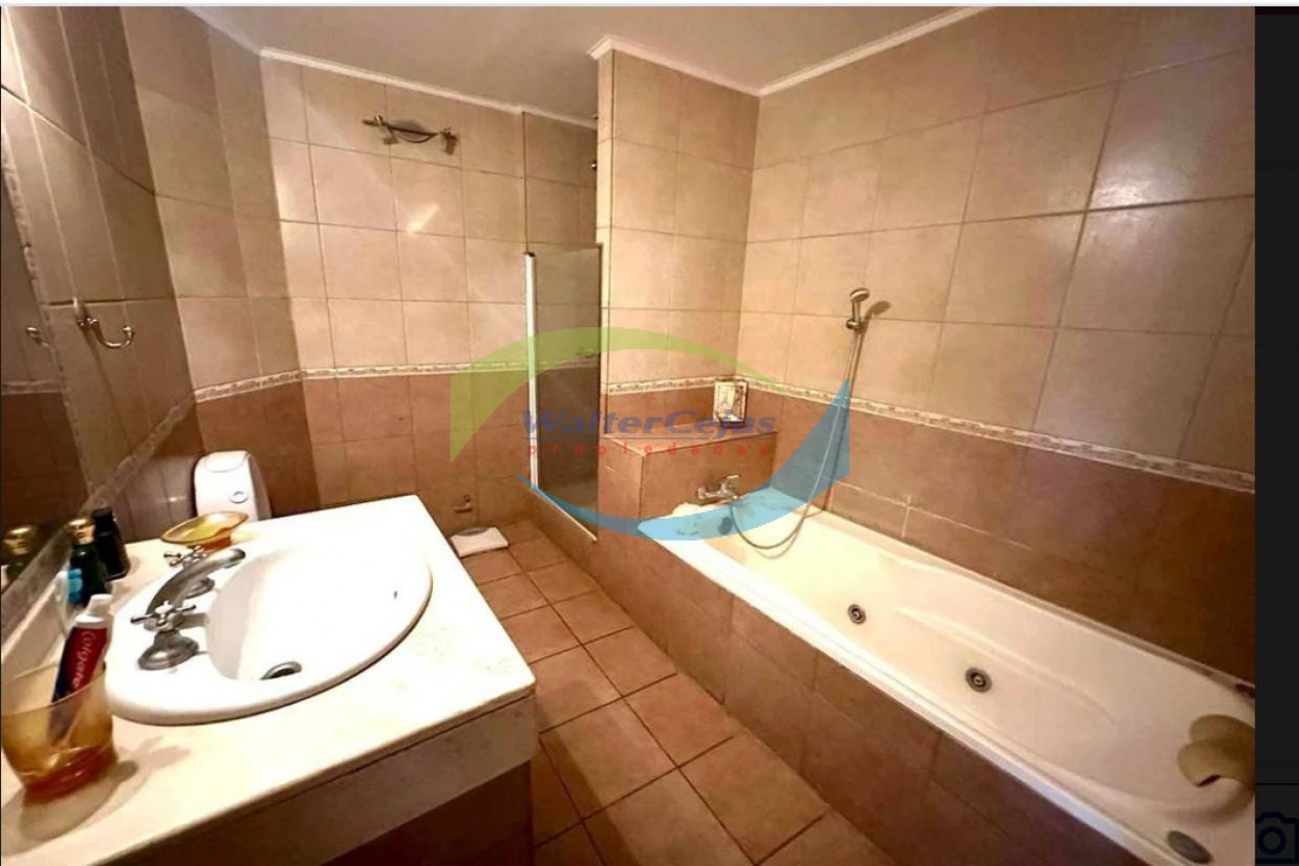 Excelente Chalet En Barrio Parque El Cazador - Escobar - 