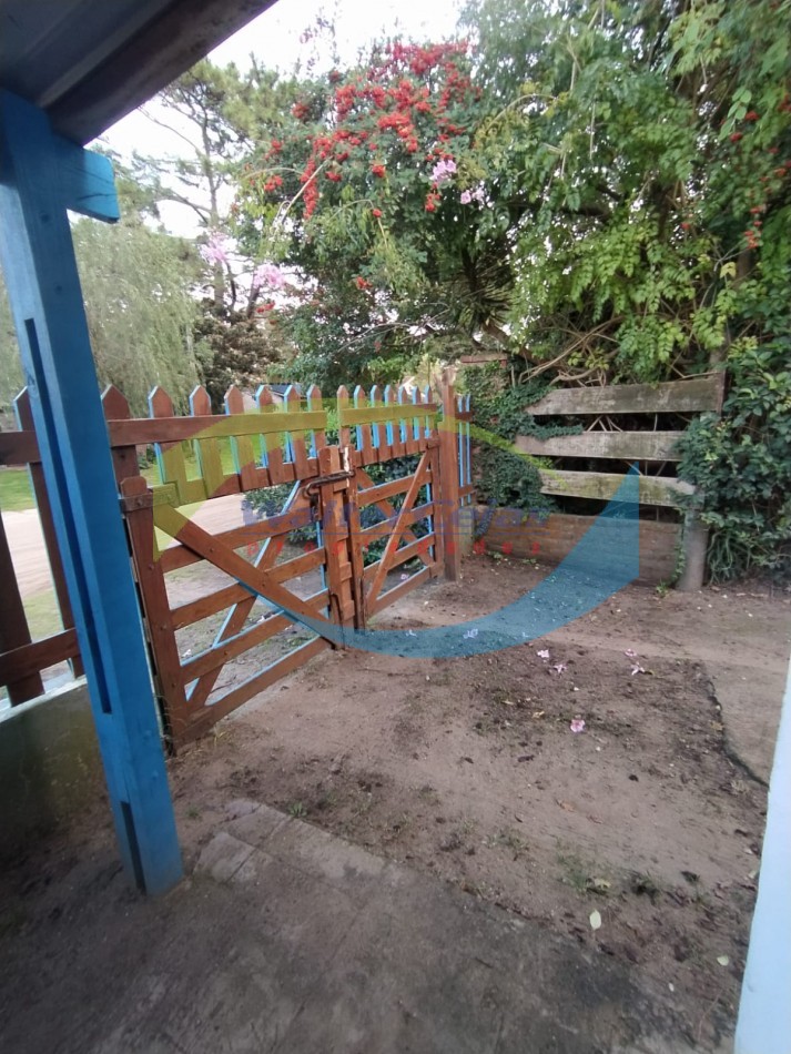 Casa en VENTA en zona residencial a refaccionar - Apta Credito