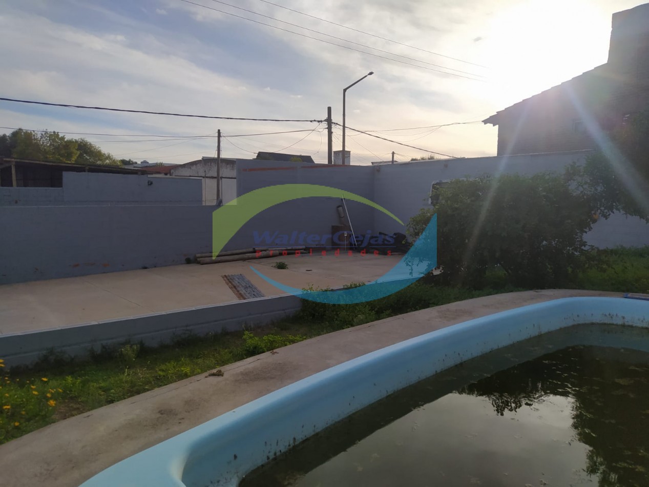 Casa en Venta en Esquina COMERCIAL