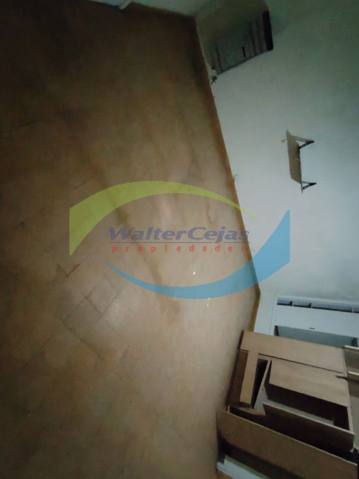 CASA A REFACCIONAR - ZONA CENTRO - SOBRE LOTE MULTIFAMILIAR / HOTELERO