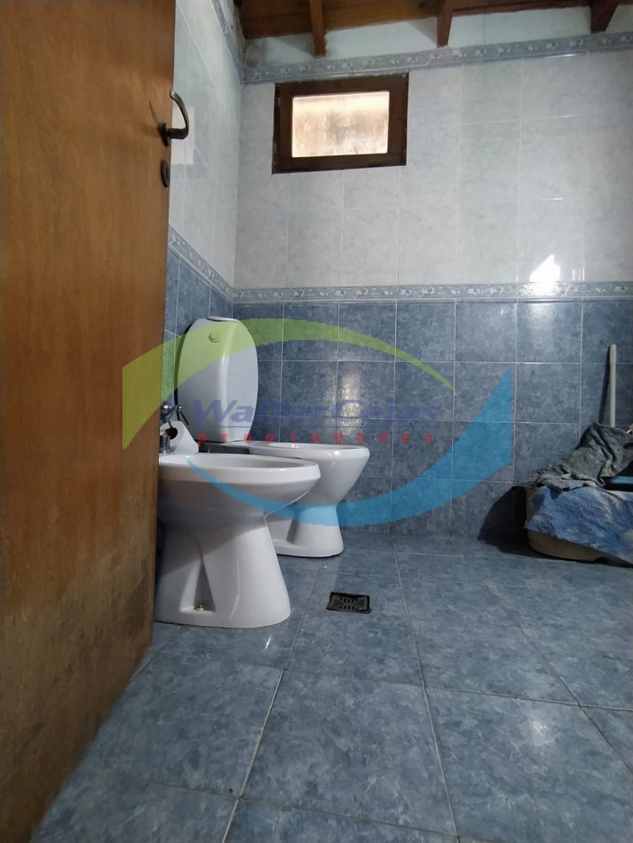 IMPORTANTE CHALET 4 AMBIENTES EN ZONA RESIDENCIAL DE GESELL - APTA CREDITO BANCARIO -