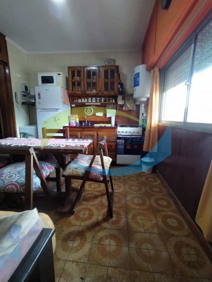 HERMOSO DEPARTAMENTO DE 1 AMBIENTE (DIVIDIDO) EN EL SUR DE GESELL