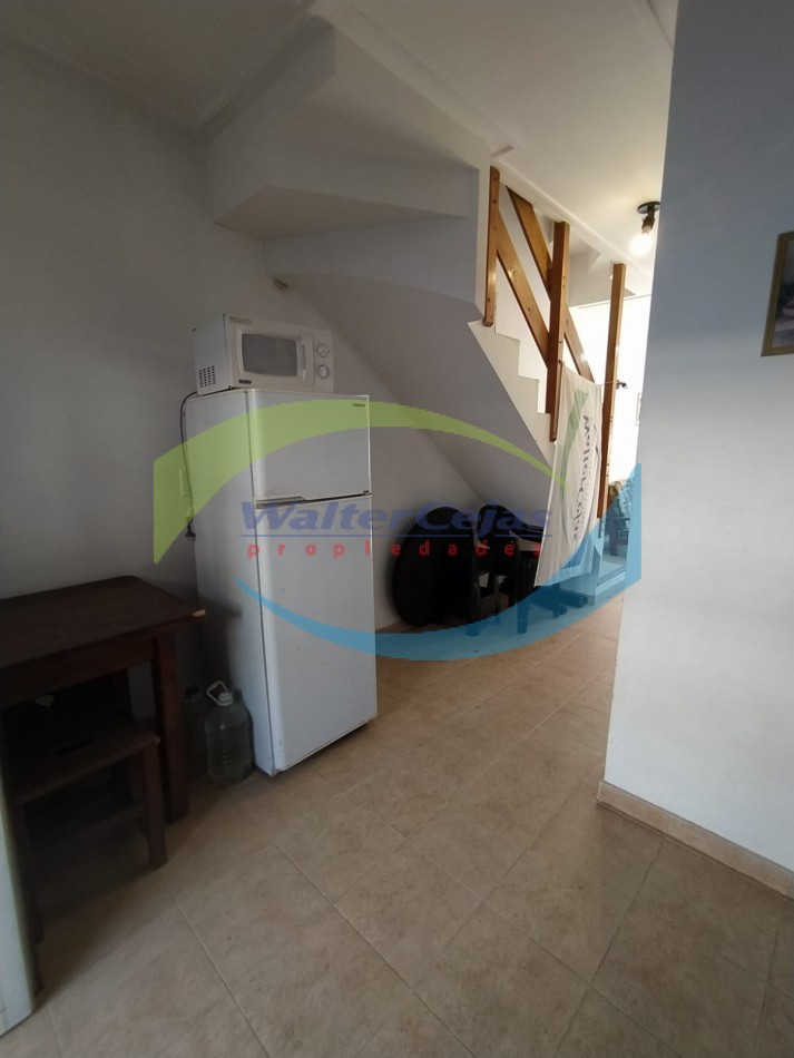 TRIPLEX 4 AMBIENTES - TODOS LOS SERVICIOS - 50 MTS DEL MAR  -  6 UNIDADES DISPONIBLES 