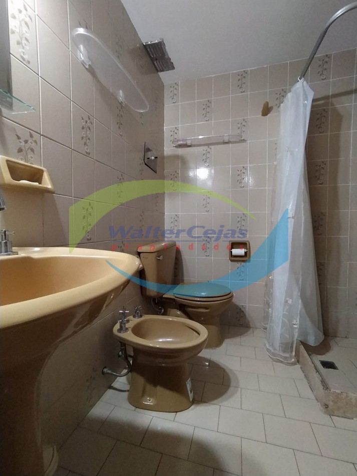 DEPARTAMENTO 3 AMBIENTES EN PLANTA BAJA - EXCELENTE ESTADO