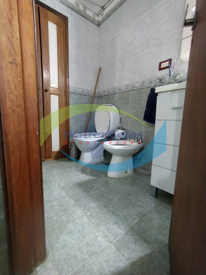 IMPORTANTE CHALET 4 AMBIENTES EN ZONA RESIDENCIAL DE GESELL - APTA CREDITO BANCARIO -