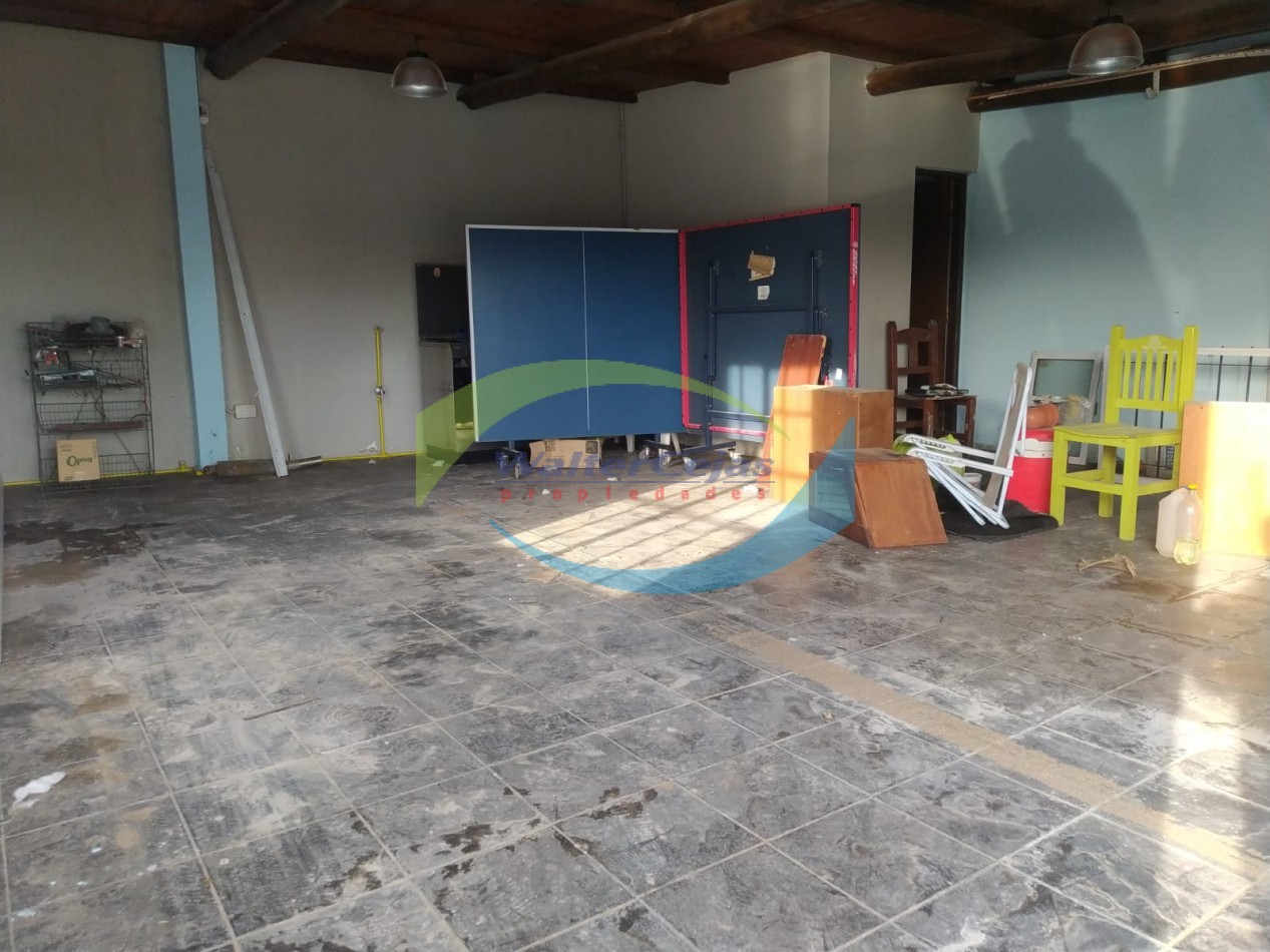 Casa en Venta en Esquina COMERCIAL