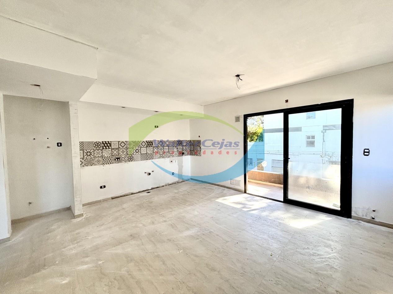 DEPARTAMENTO 2 AMBIENTES A ESTRENAR C/COCHERA 