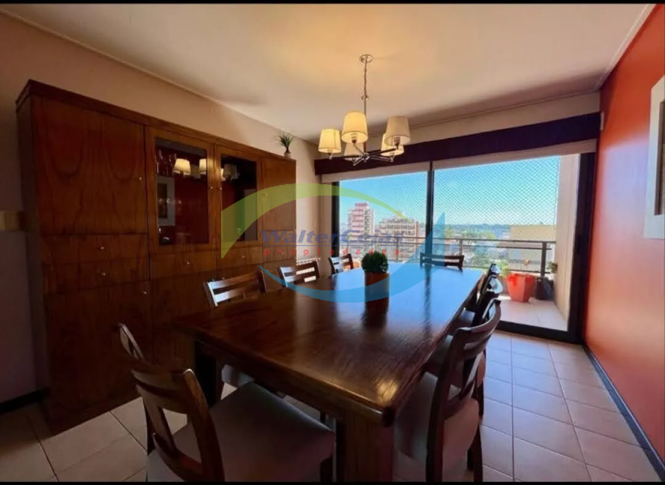 Exclusivo Semi piso 4 Ambientes con cochera doble - Zona Norte 