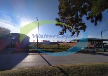 UNICO E INMEJORABLE LOTE EN VENTA SOBRE BOULEVARD SILVIO GESELL